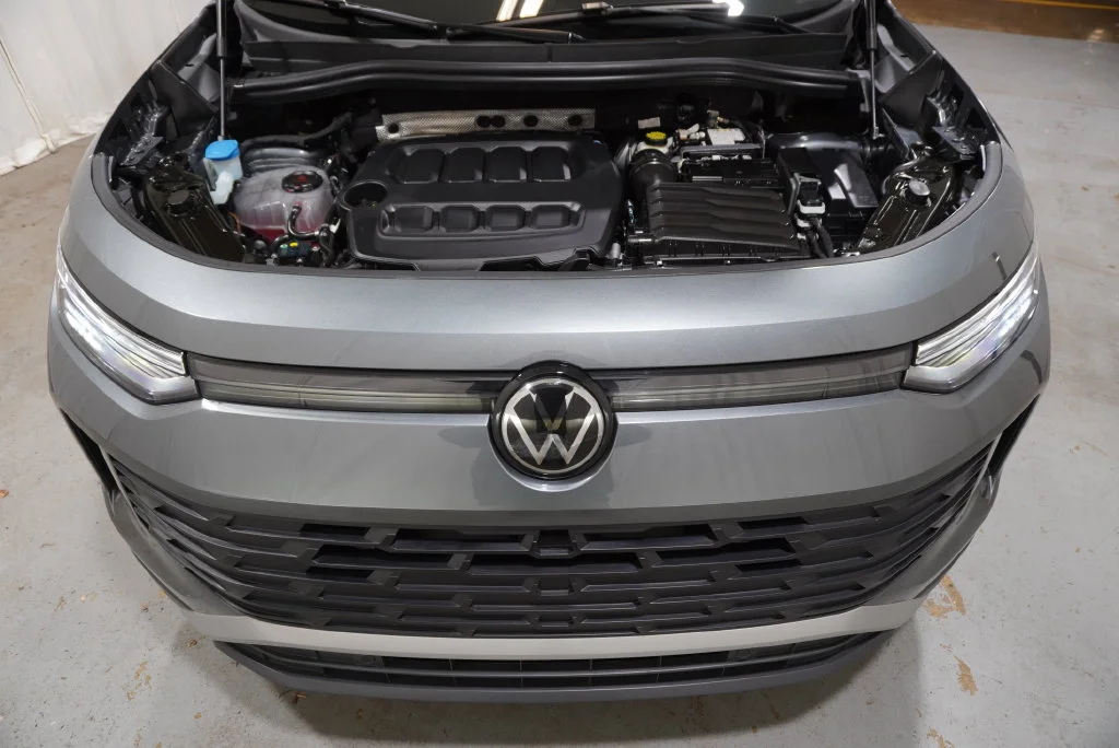 Certified Used 2025 Gray Volkswagen 2.0T S image 29