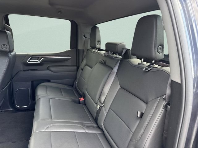 Used 2025 Silver GMC SLT image 20