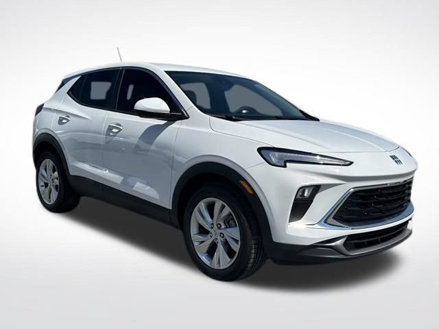 New 2026 Summit White Buick Preferred image 8