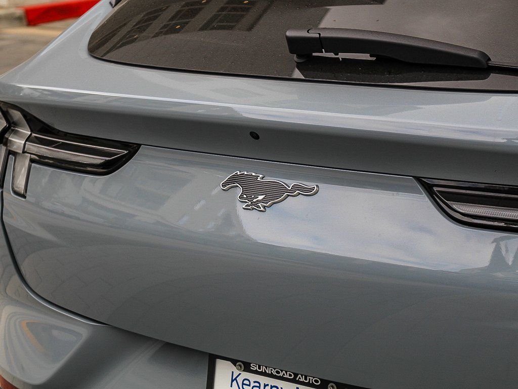 New 2024 Glacier Gray Metallic Tri-Coat Ford Select image 10