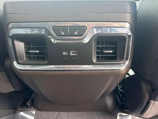 Used 2023 Onyx Black GMC Denali image 40