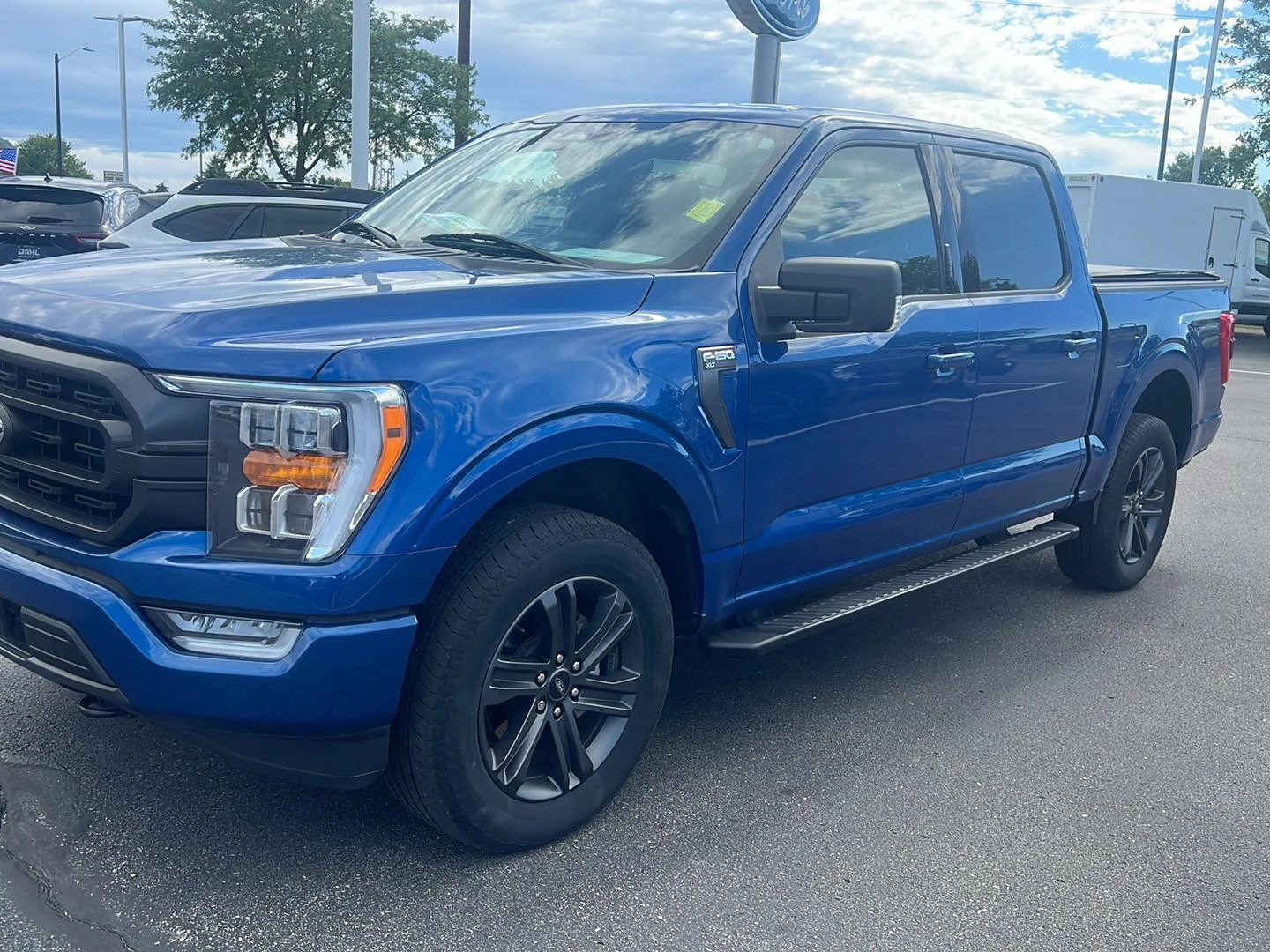 Used 2023 Atlas Blue Ford XLT image 12
