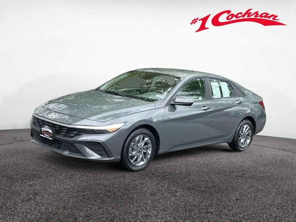 Certified Used 2024 Ecotronic Gray Hyundai SEL image 11