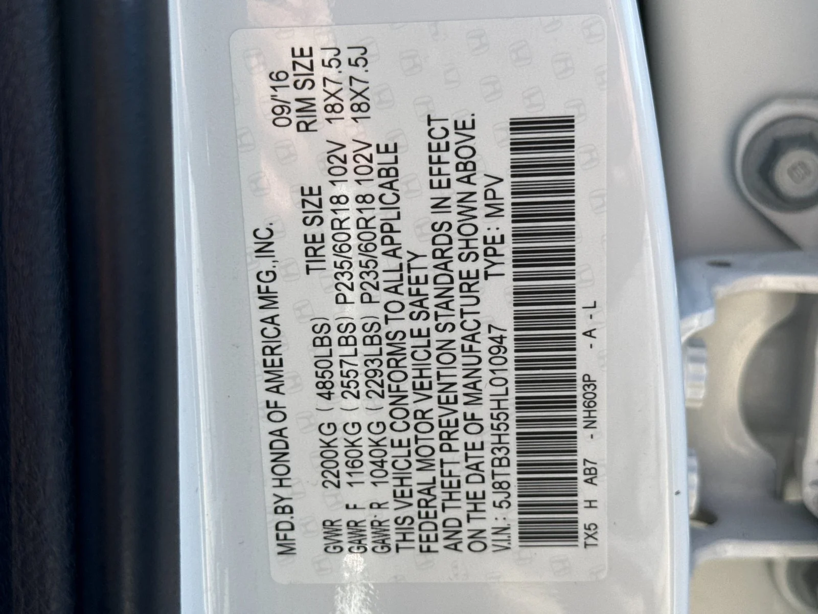 Used 2017  Acura Technology Package image 34