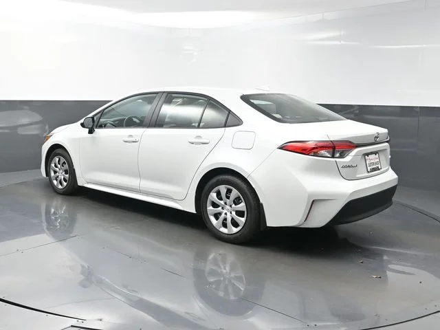 Used 2026 Beige Toyota LE image 5