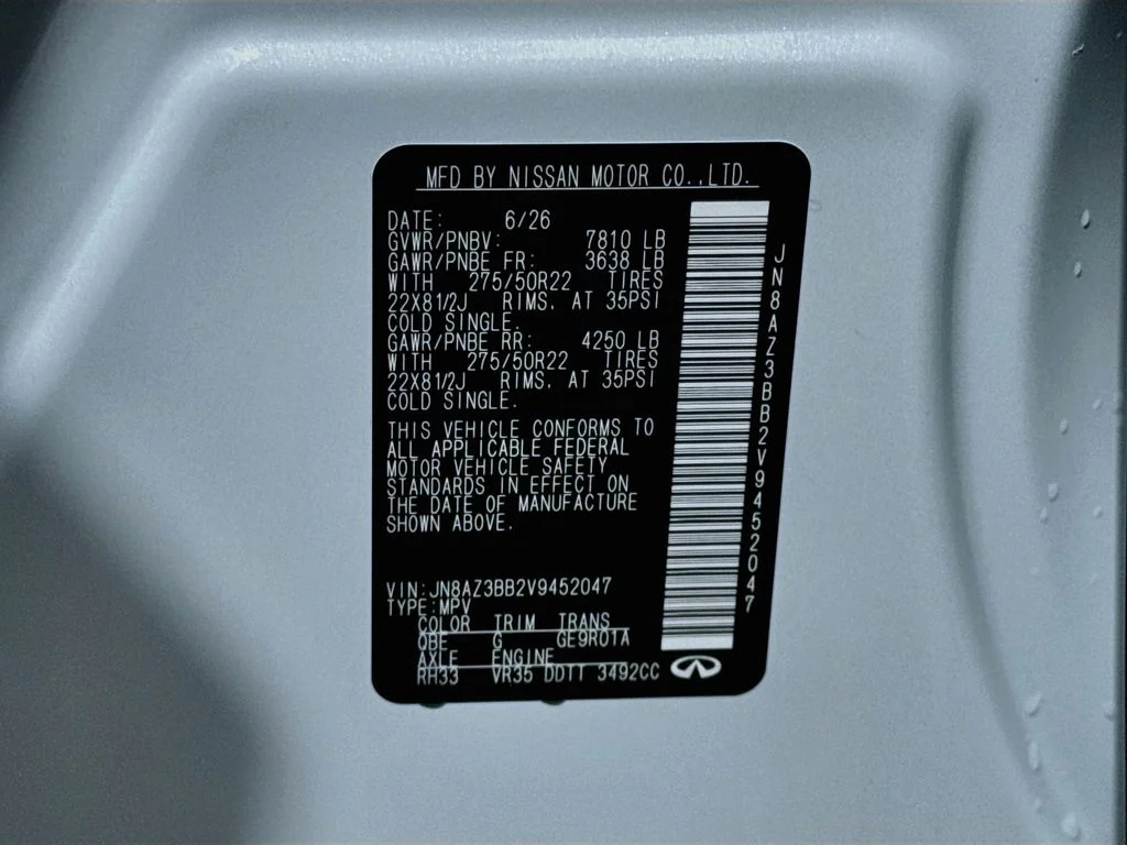 New 2027 RADIANT WHITE INFINITI Luxe 4WD image 35