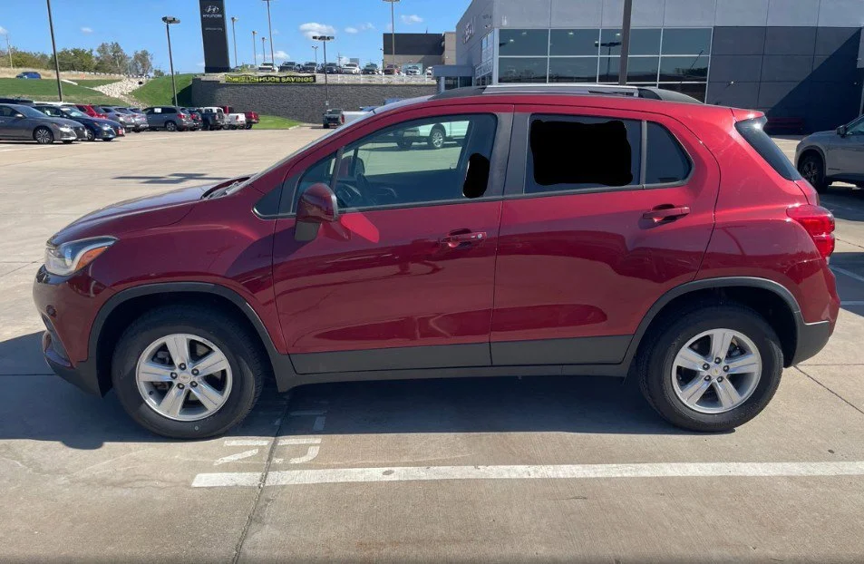 Used 2022 Red Chevrolet LT image 7