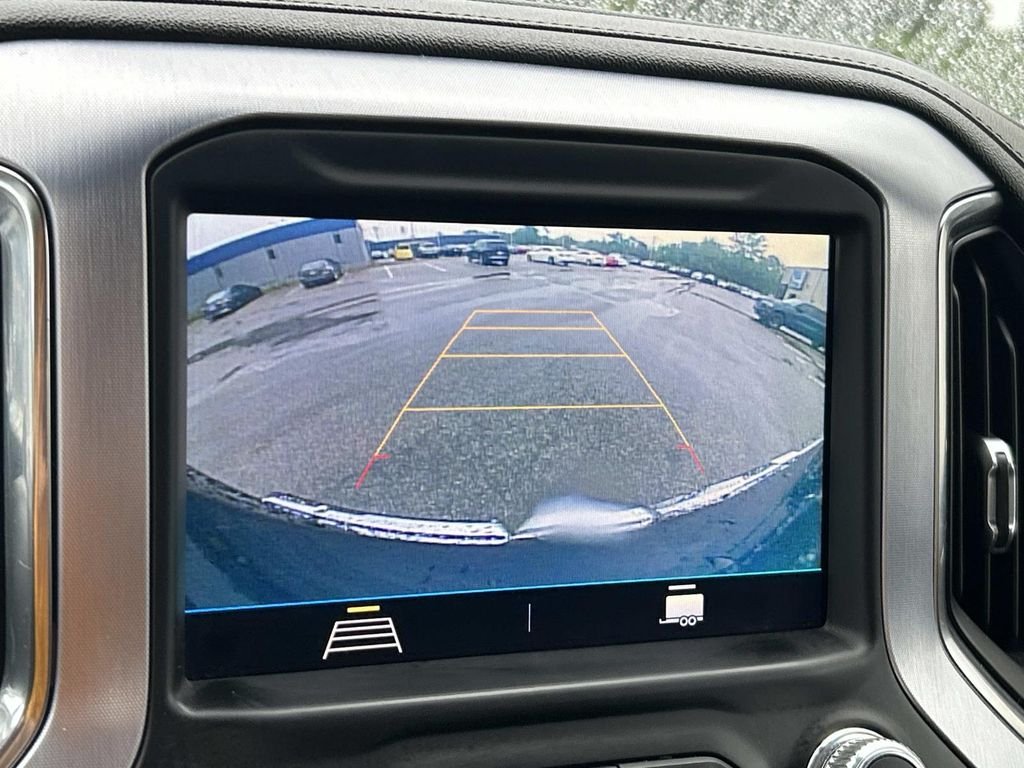Used 2019 Blue GMC SLE image 32