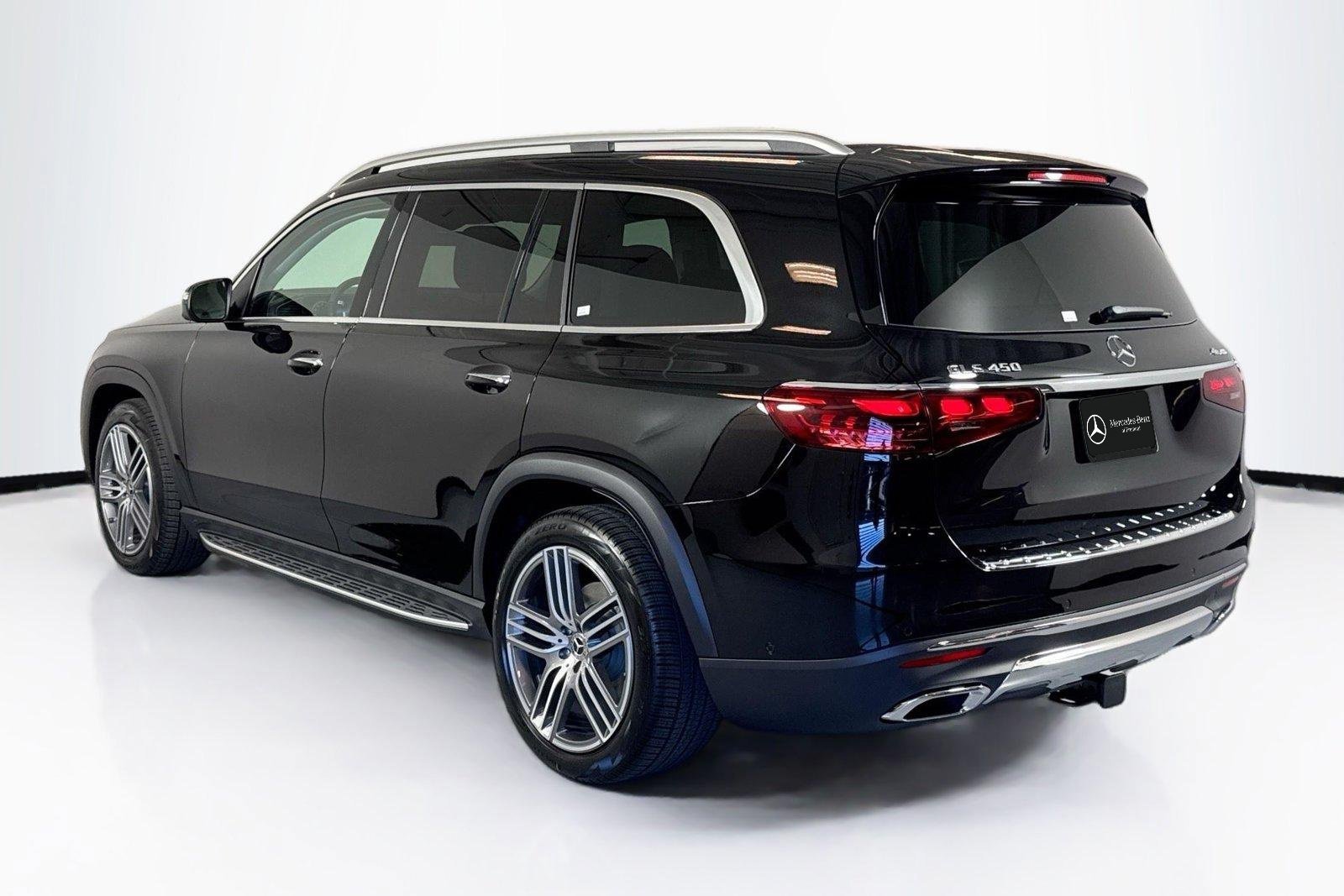 New 2026 Obsidian Black Metallic Mercedes-Benz GLS 450 image 7
