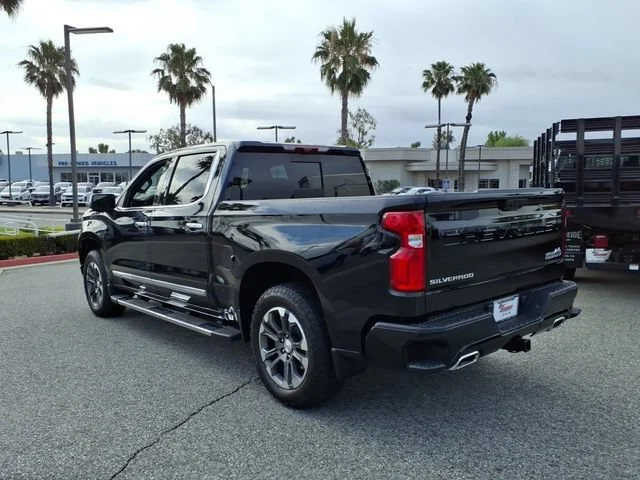 Used 2025 Black Chevrolet High Country image 10