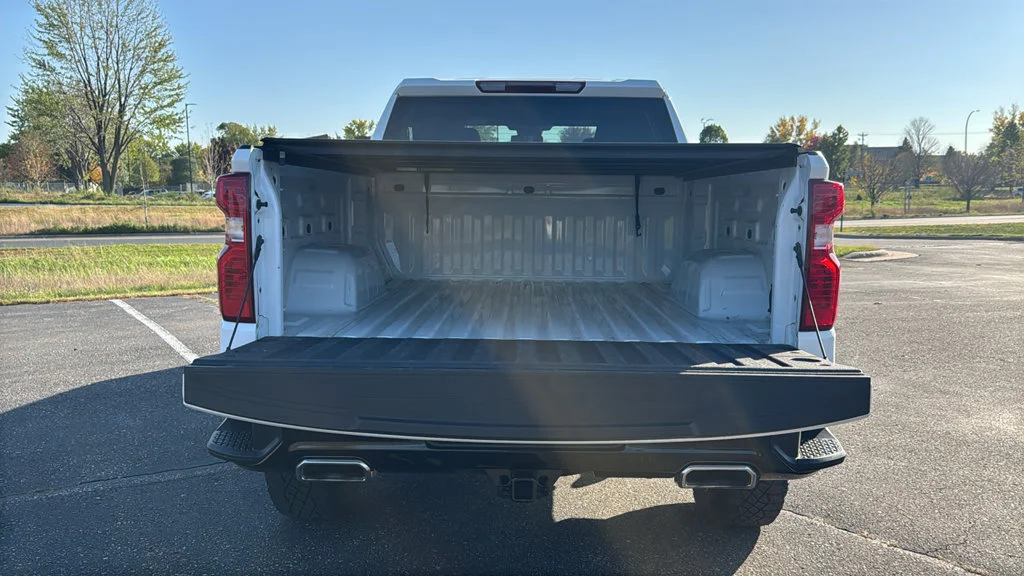 Used 2023 SUMMIT WHITE Chevrolet Custom Trail Boss image 11