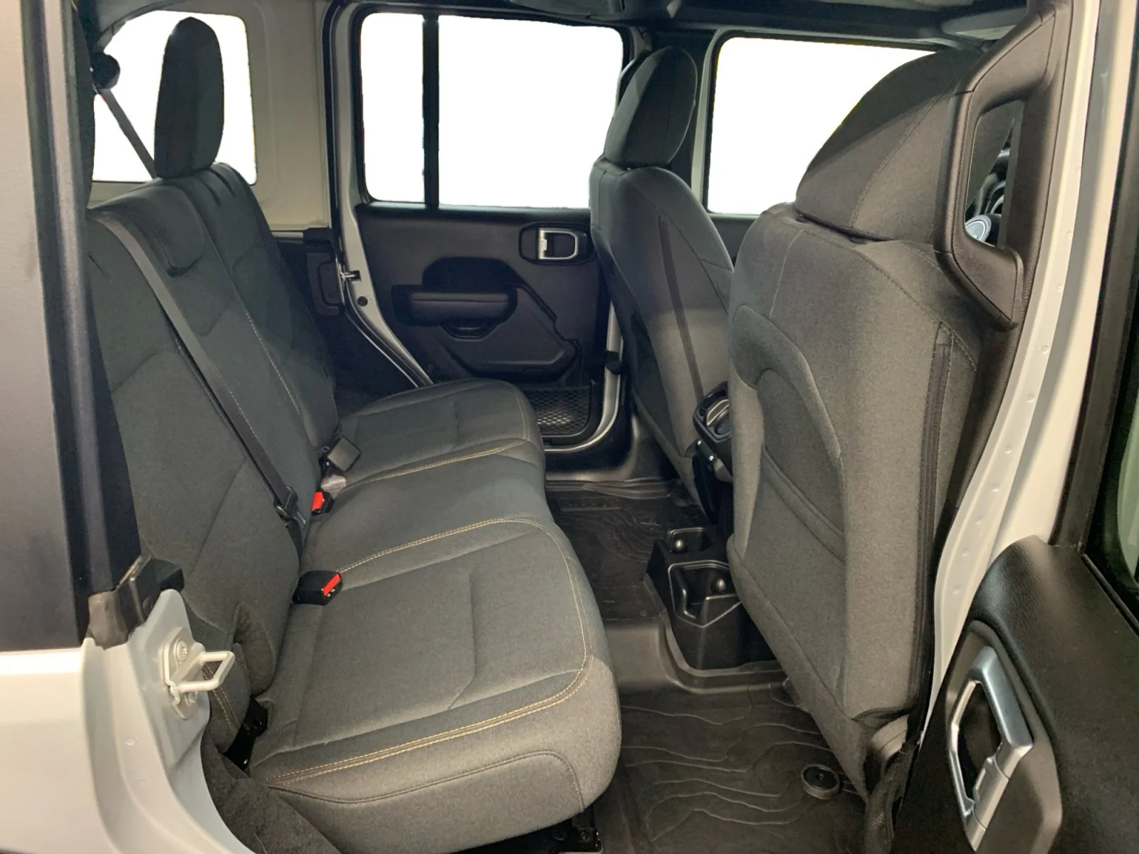 Used 2024 Gray Jeep Willys image 18
