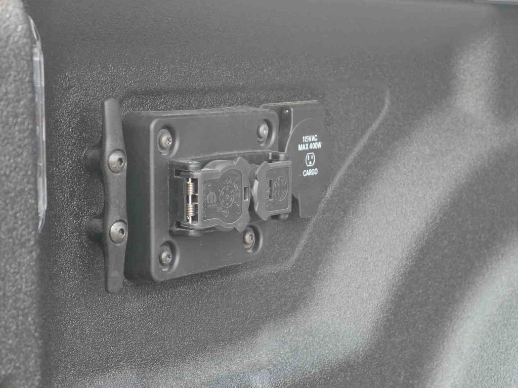 2026 RAM 3500 Limited - Photo 11