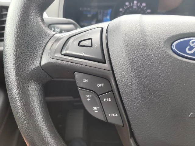 Used 2024 Silver Ford SE image 29