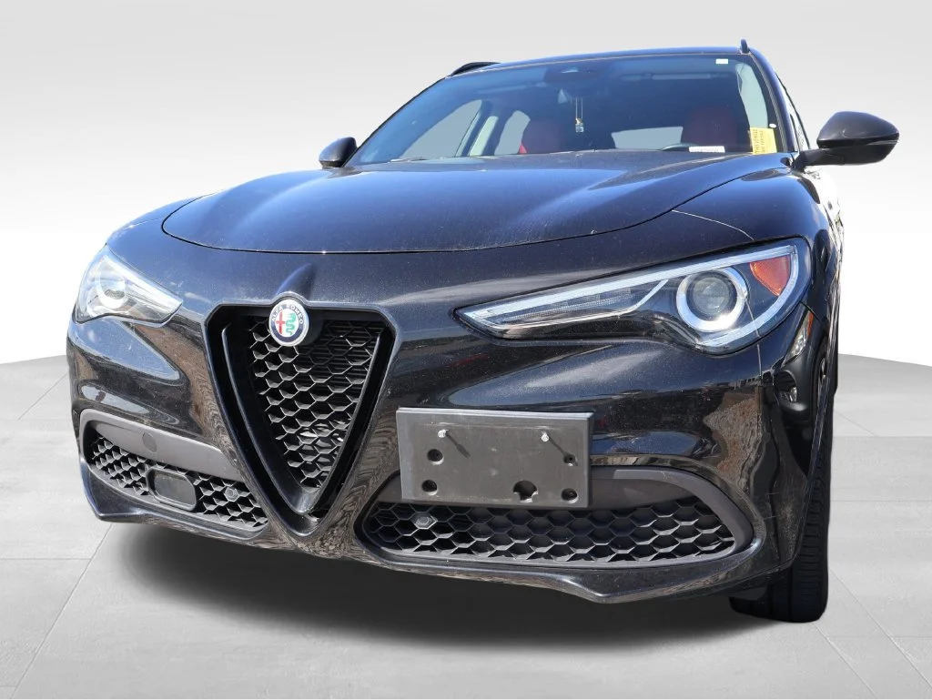 Used 2020 Black Alfa Romeo Ti image 3