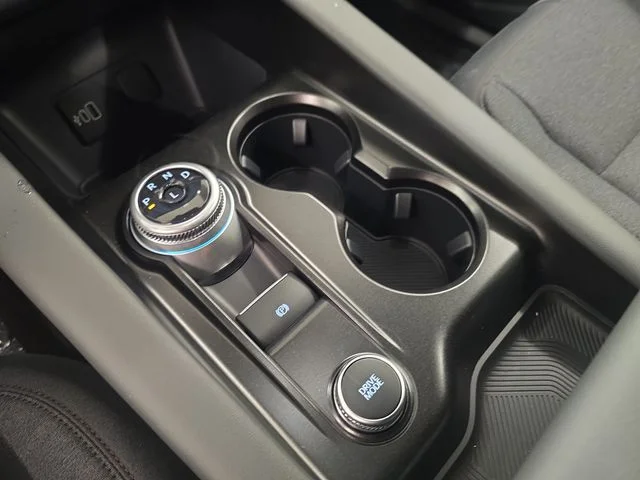 New 2026 Vapor Blue Metallic Ford Active image 32