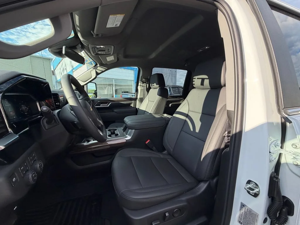 2026 Chevrolet Silverado 2500 HD LT - Photo 10