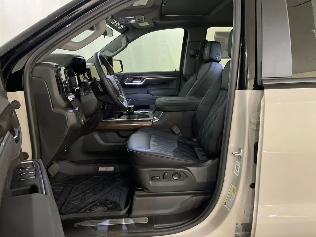 2026 Chevrolet Silverado 1500 RST - Photo 12