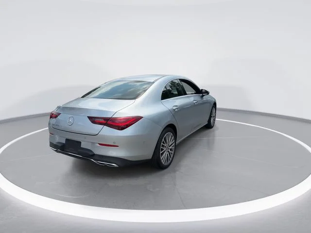 Used 2025 Silver Mercedes-Benz CLA 250 image 8