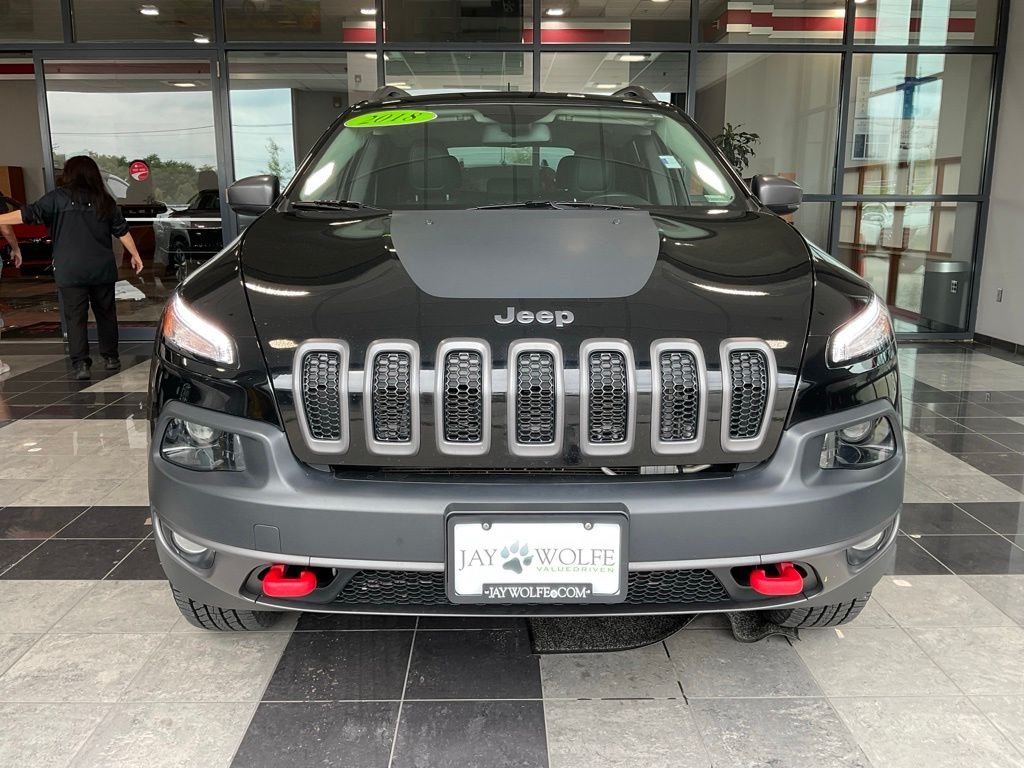 Used 2018 Jeep Cherokee Trailhawk with VIN 1C4PJMBX9JD529728 for sale in Kansas City
