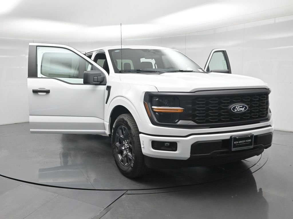 New 2026 Oxford White Ford STX image 29