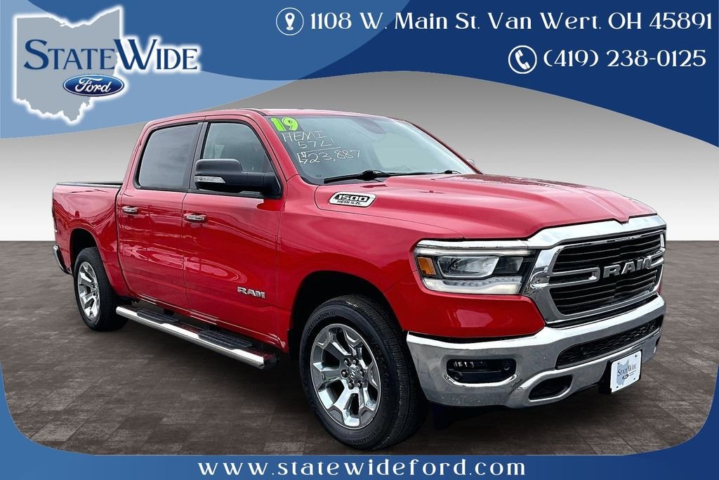 2019 RAM 1500 Big Horn/Lone Star 4x4 Crew Cab 5'7's photo
