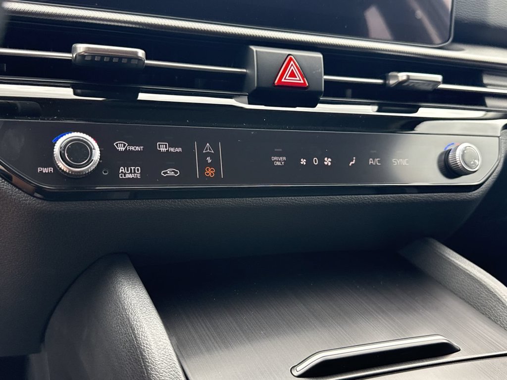 New 2027 Wolf Gray Kia S image 23