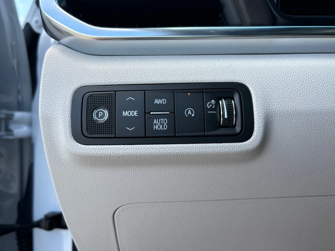 New 2027 Glacier White Tricoat GMC Denali image 16