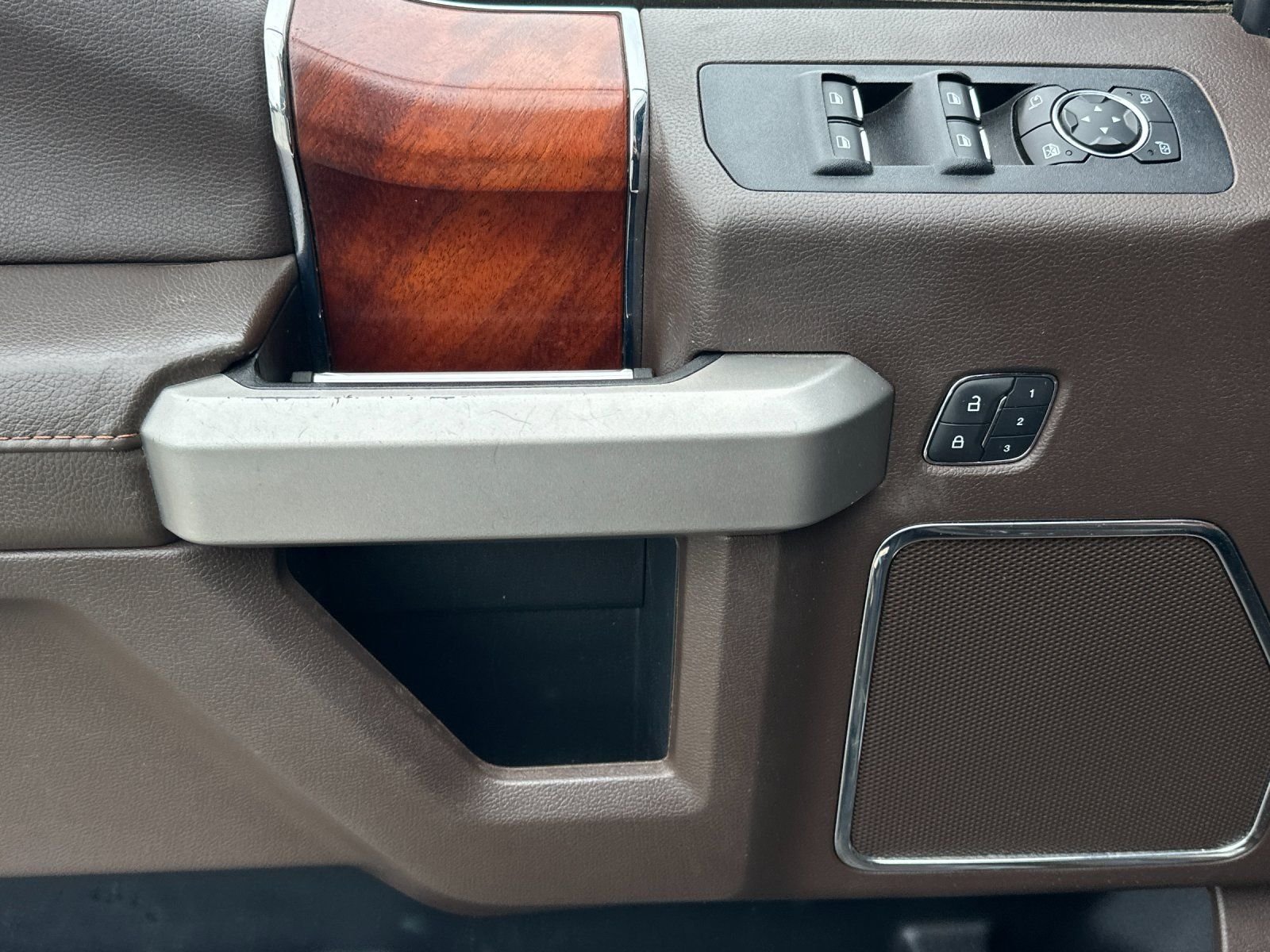 Used 2020 Stone Gray Metallic Ford King Ranch image 9