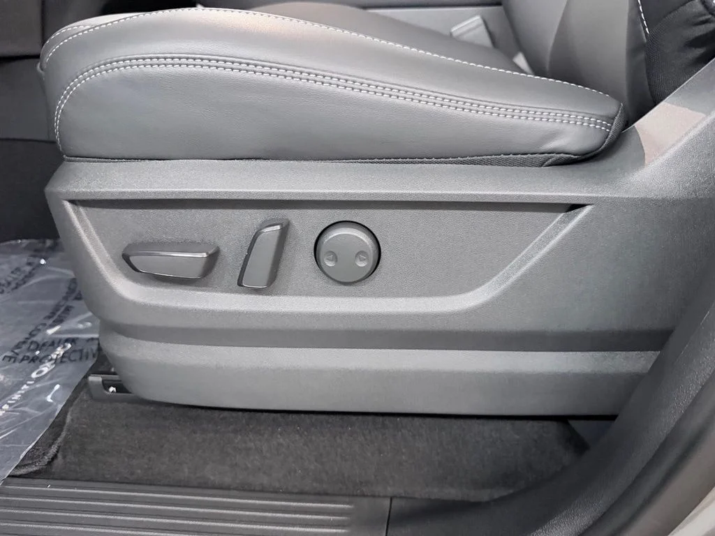 New 2027 DYNAMIC METAL INFINITI Pure 2WD image 12