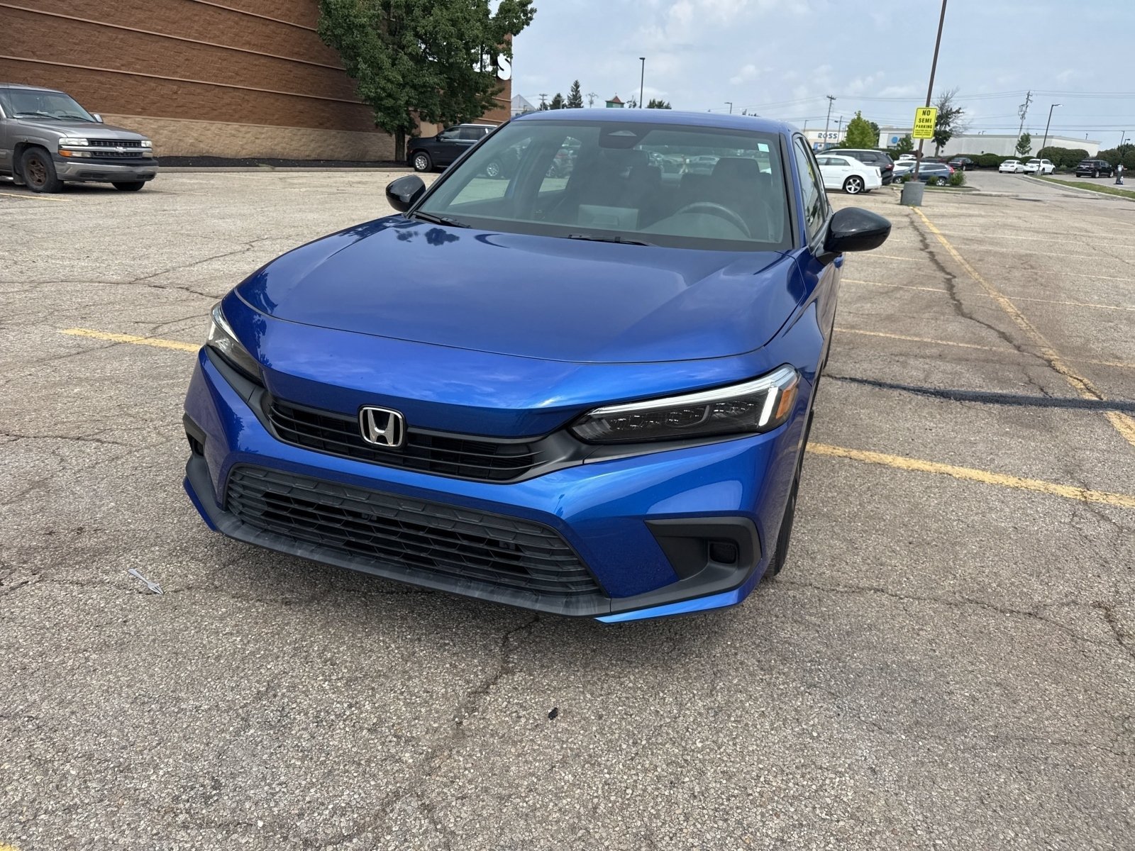 Certified Used 2023 Aegean Blue Metallic Honda Sport image 12