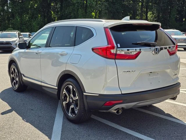 Used 2019  Honda Touring image 3