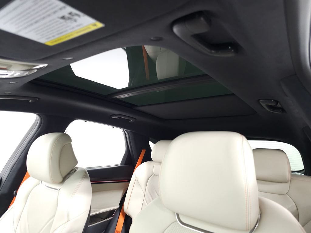 New 2026 White Genesis 3.5T SPORT PRESTIGE image 14