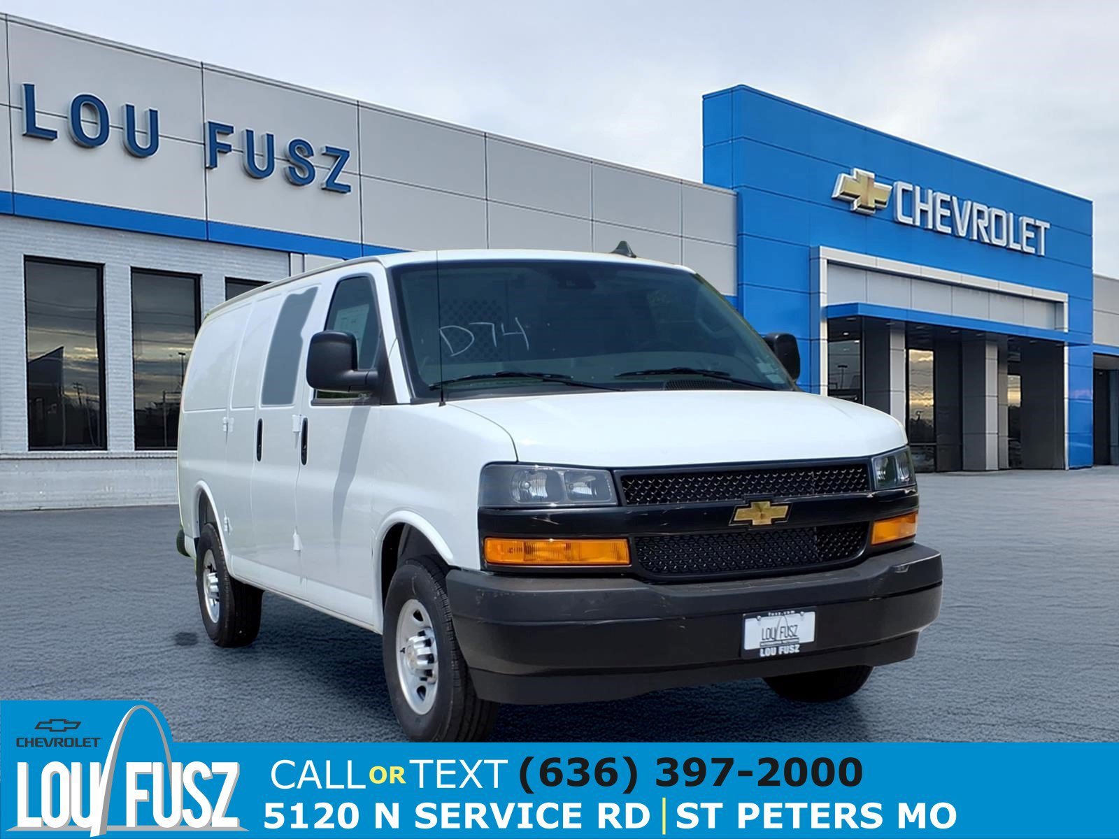 2026 Chevrolet Express 2500 Work Van HD's photo