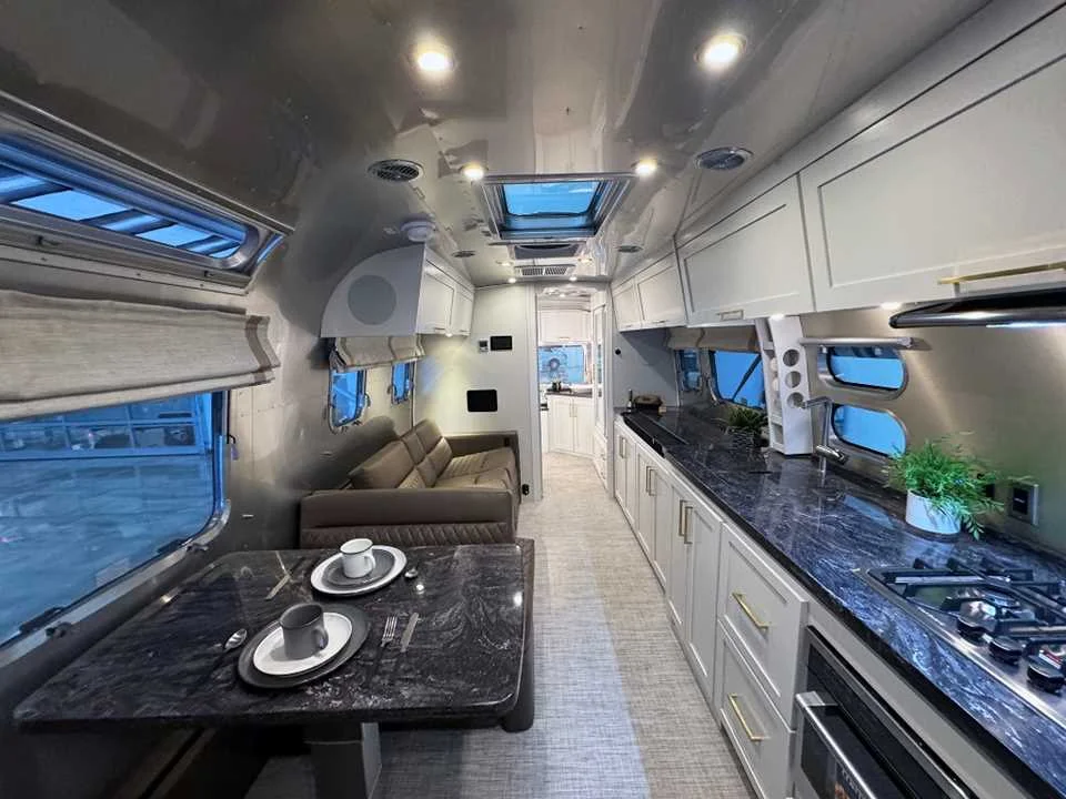 New 2026 SILVER AIRSTREAM  image 44