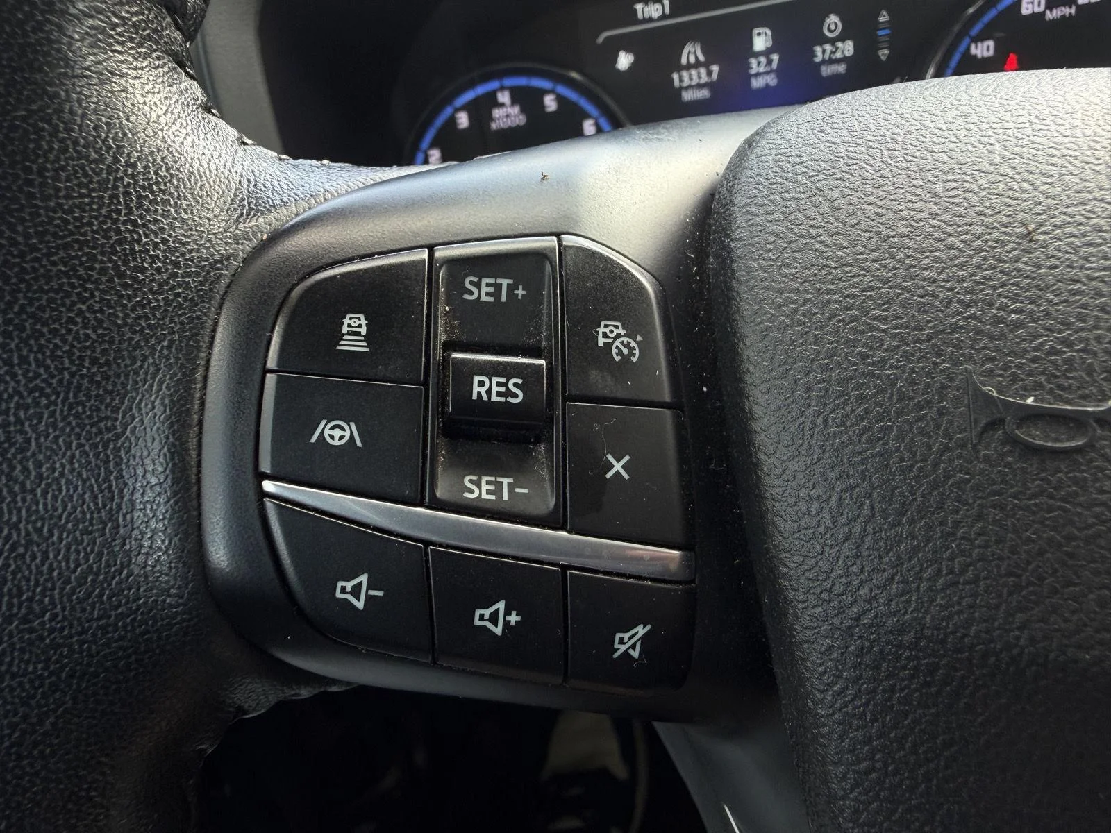Used 2023 Atlas Blue Ford Outer Banks image 10