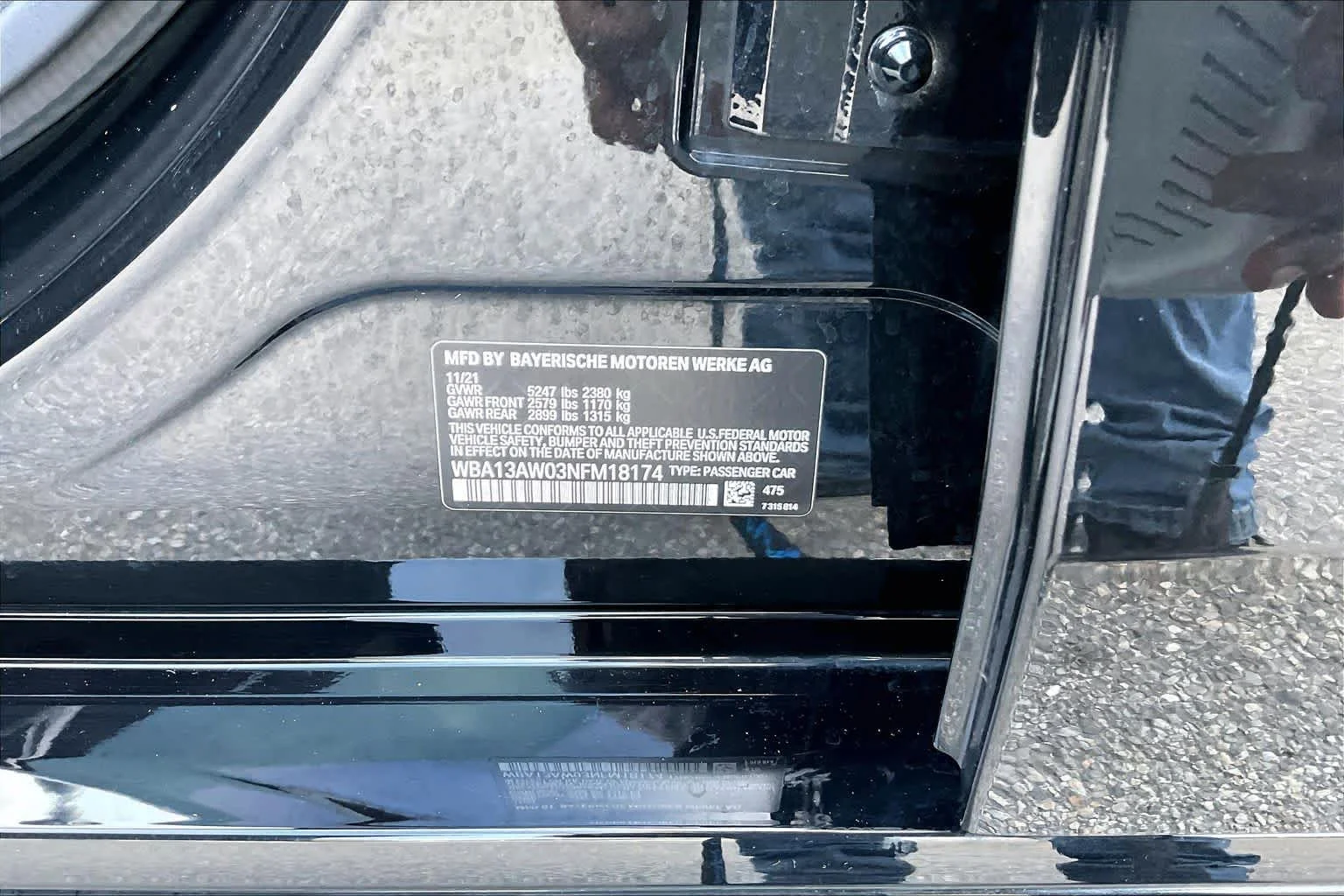 Used 2022 Black Sapphire Metallic BMW M440i xDrive image 31