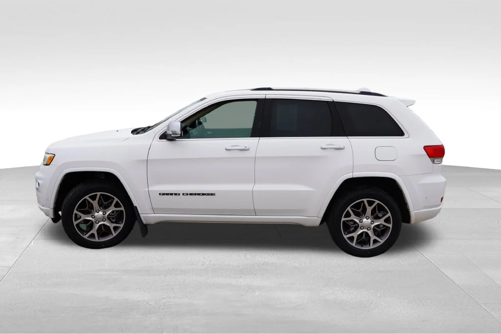 Certified Used 2021 White Jeep Overland image 9