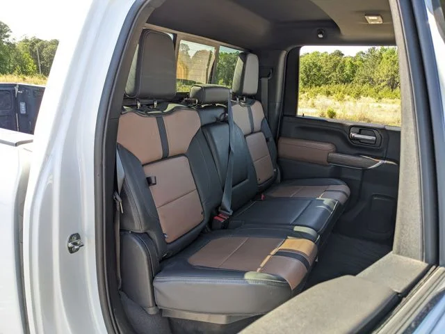 Used 2022 Beige Chevrolet High Country image 9