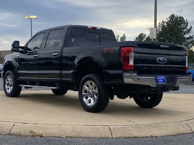 Used 2019 Black Ford Lariat image 5