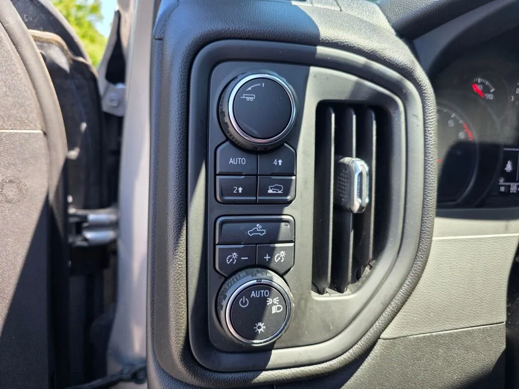 Used 2024 Sterling Gray Metallic Chevrolet Custom image 15