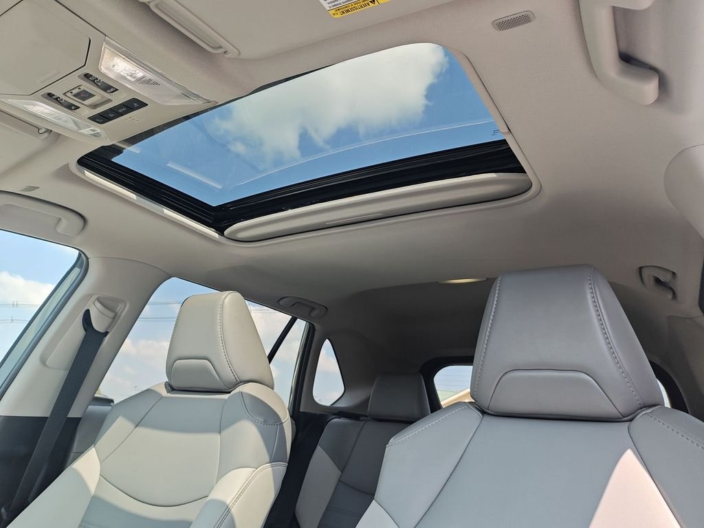 Used 2023 Gray Toyota XLE Premium image 22