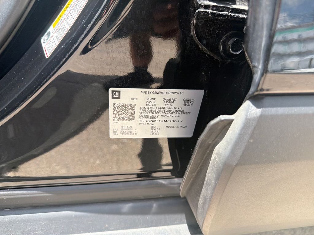 Used 2021 Black GMC SLT image 24