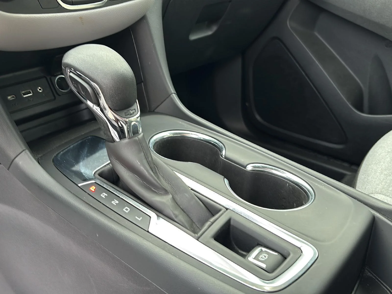 Used 2024 Sterling Gray Metallic Chevrolet LS image 16