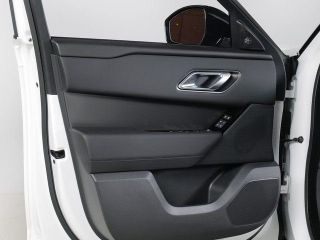 New 2026 Fuji White Land Rover S image 25
