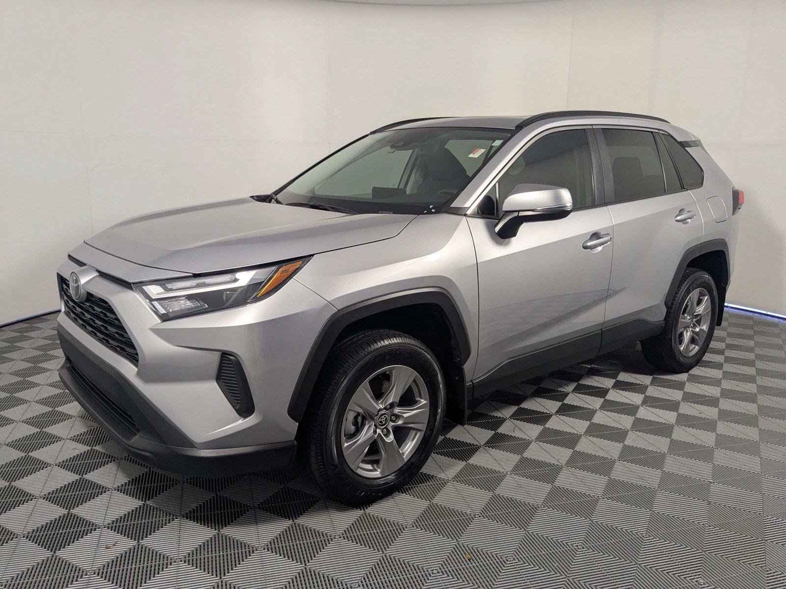 Certified Used 2025 Silver Sky Metallic Toyota XLE image 2