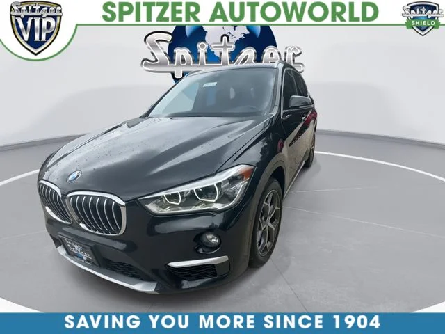 Used 2018 Black BMW sDrive28i image 4