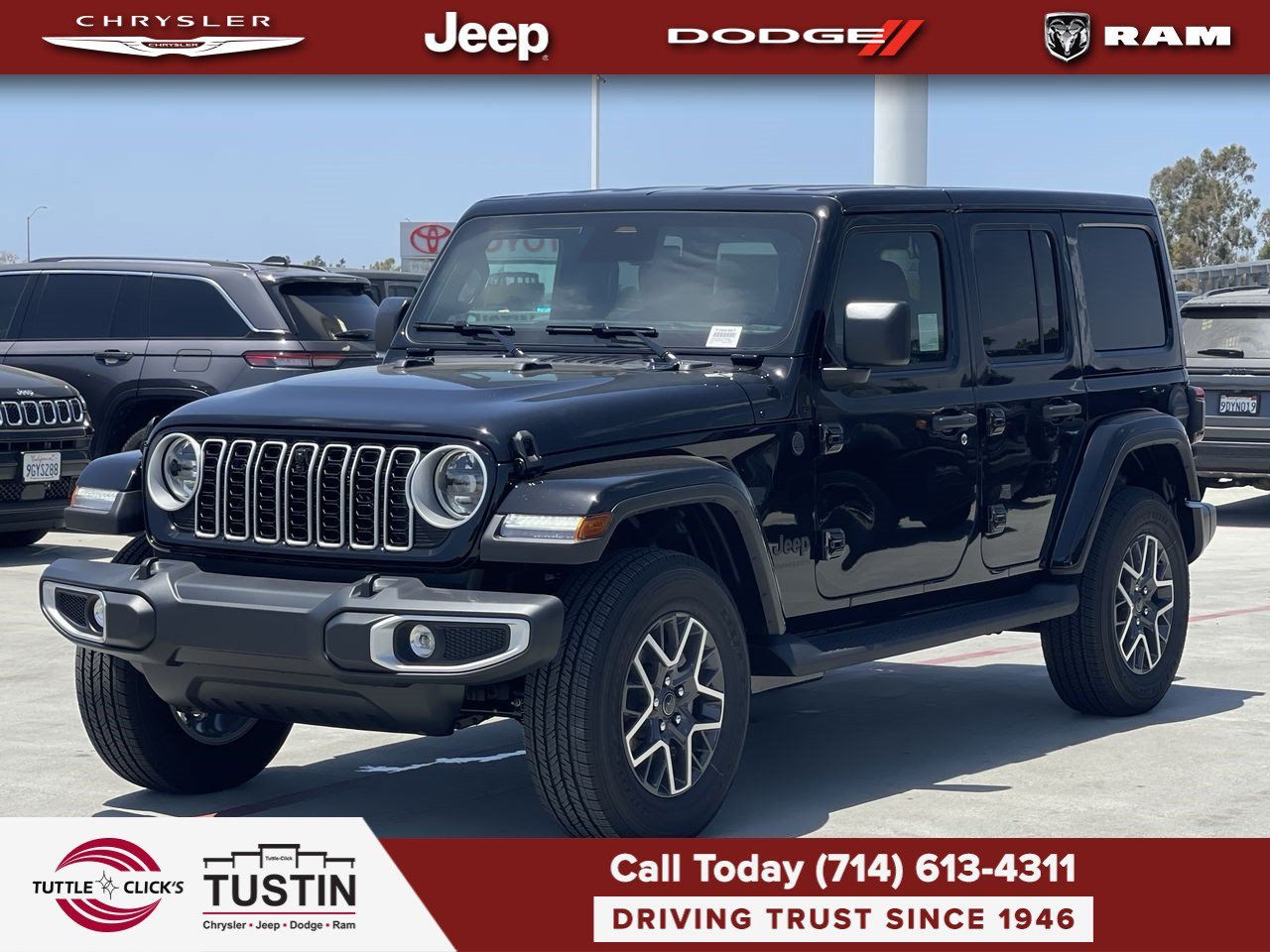 New 2026 Black Clear-Coat Exterior Paint Jeep Sahara image 3