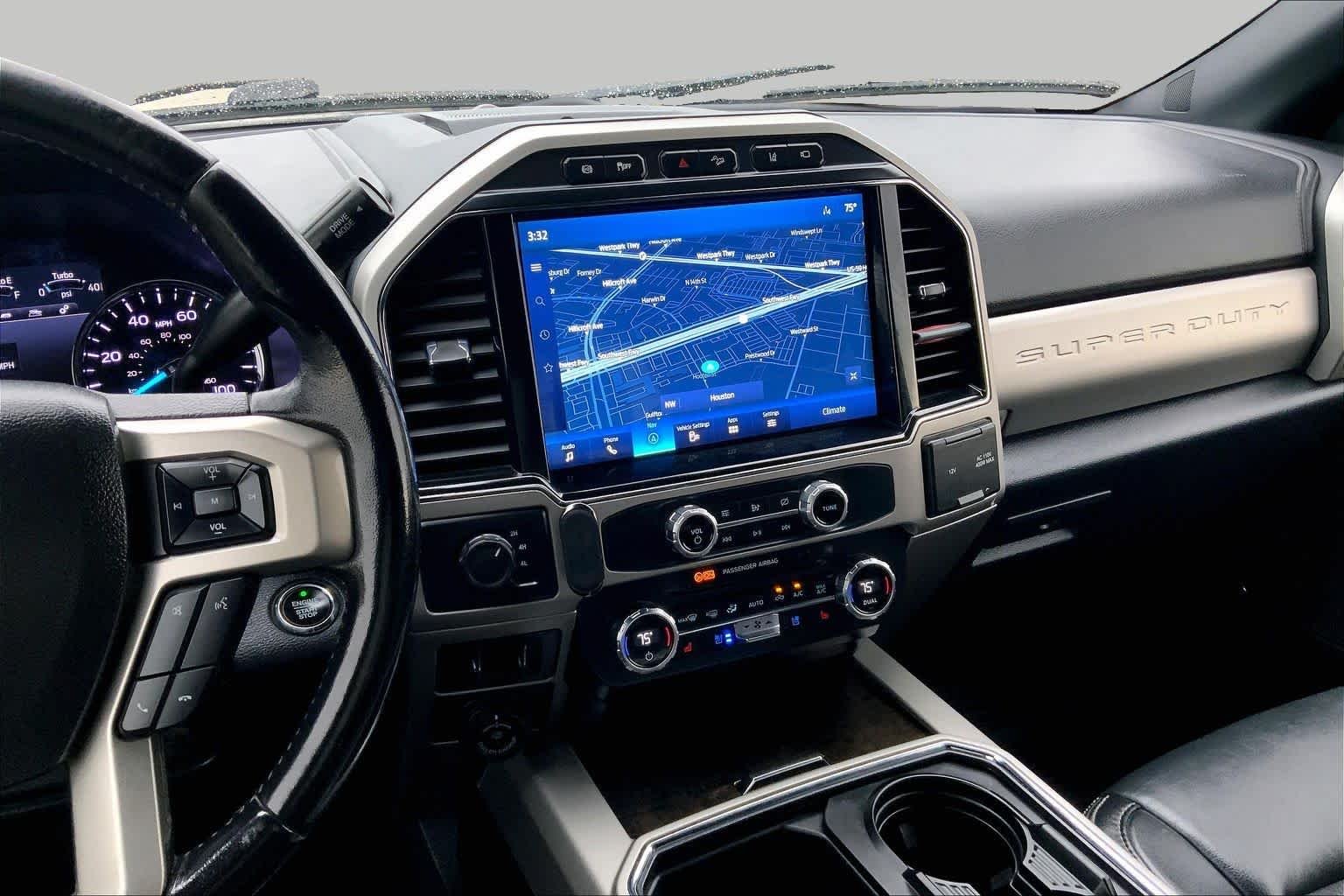 Used 2022 Agate Black Metallic Ford F-450 Pickup LARIAT image 6