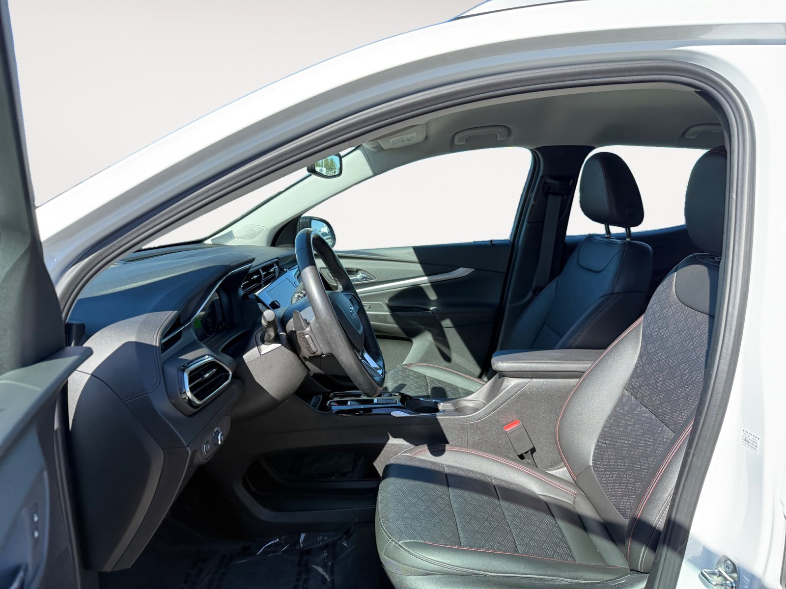 Used 2023 Summit White Chevrolet LT Redline image 10